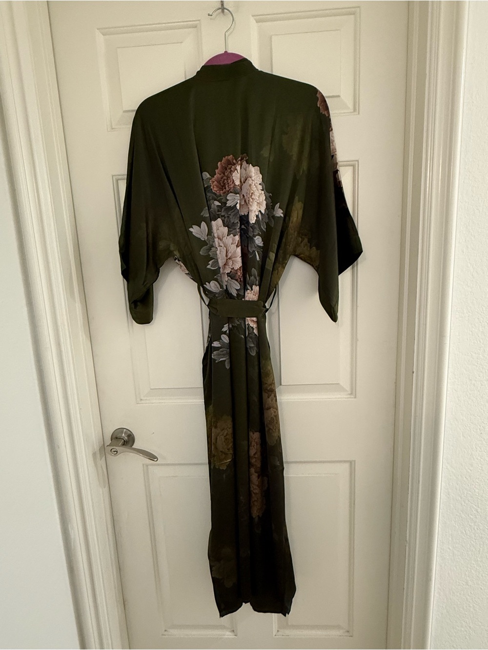 SILK KEINA LONG KIMONO ROBE Green Peonies NWT - Picture 10 of 12